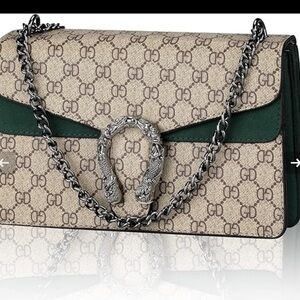 Chic Beige and Green Shoulder Bag with Chain Strap